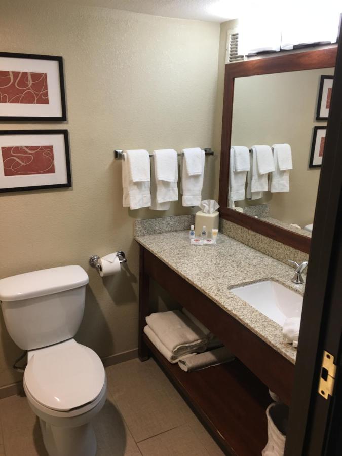 Comfort Suites Near Potomac Mills Woodbridge Extérieur photo