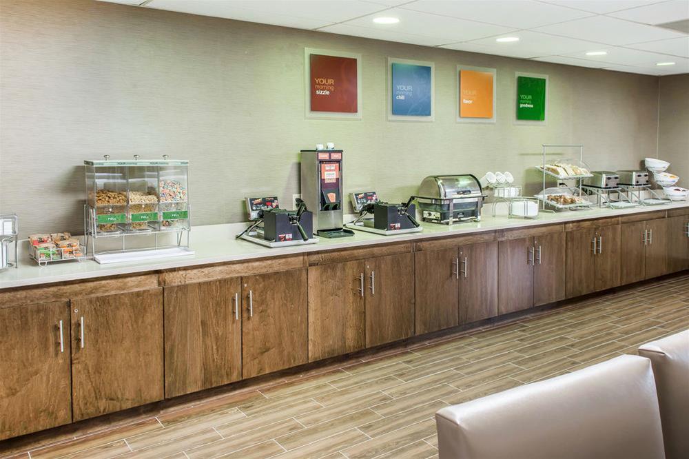 Comfort Suites Near Potomac Mills Woodbridge Extérieur photo