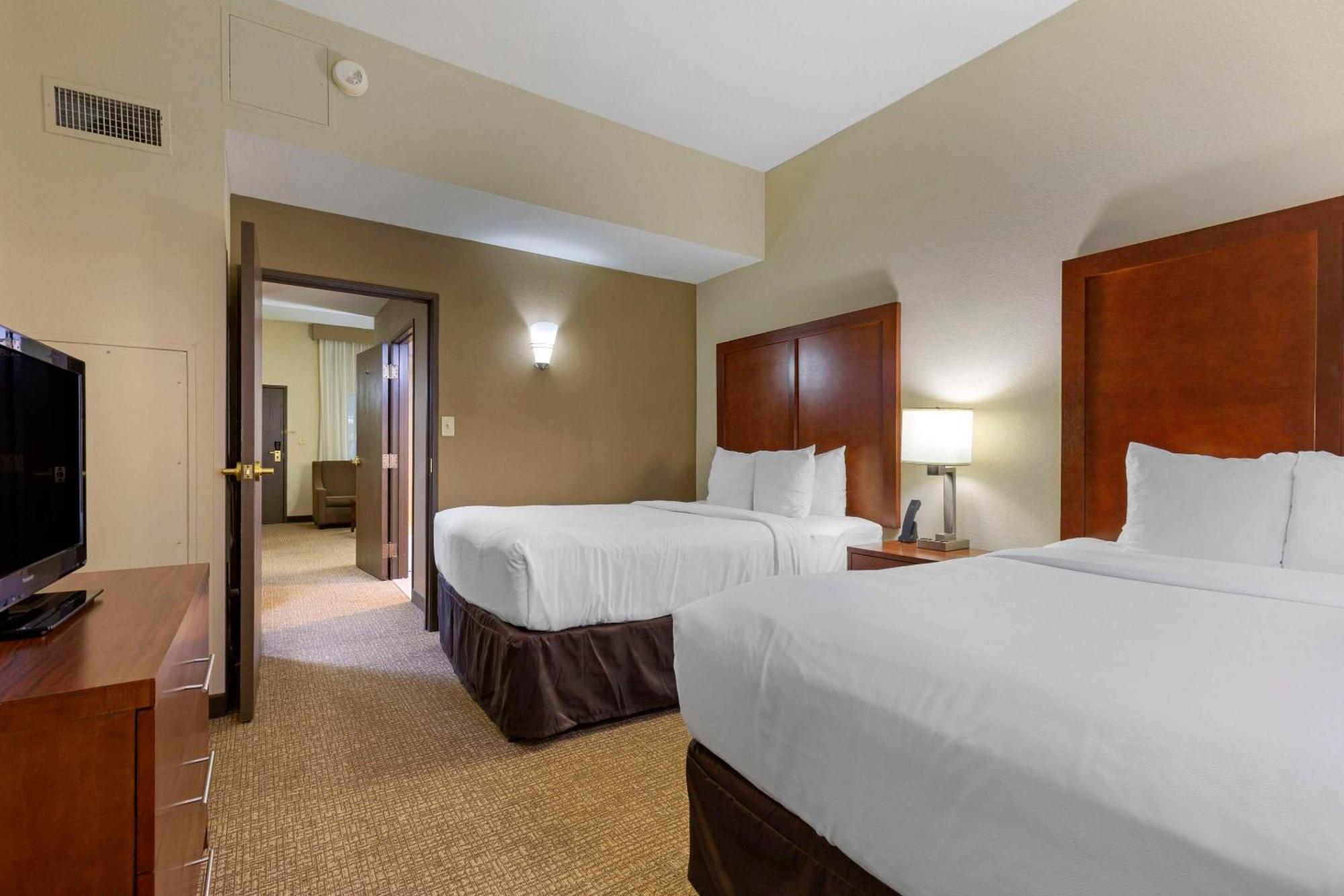 Comfort Suites Near Potomac Mills Woodbridge Extérieur photo